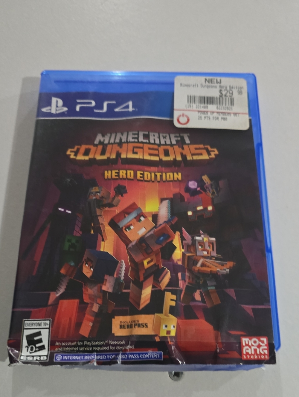 Sony PS4 Minecraft Dungeons Hero Edition - Blue Case